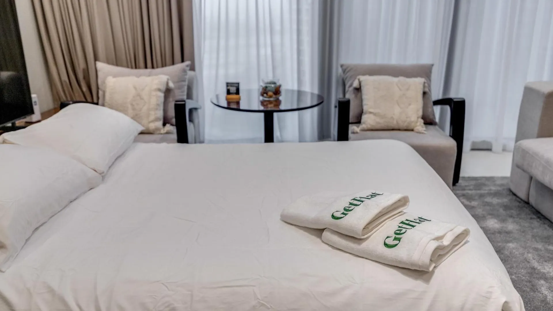 Ramadan Offer!!! Skyline View 1Br, King Bed, Bar & Movie Nights Apartment Dubai United Arab Emirates